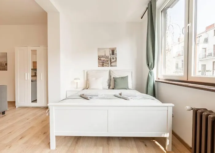 Stilvolles Fuer 4 Pers. * Bremen